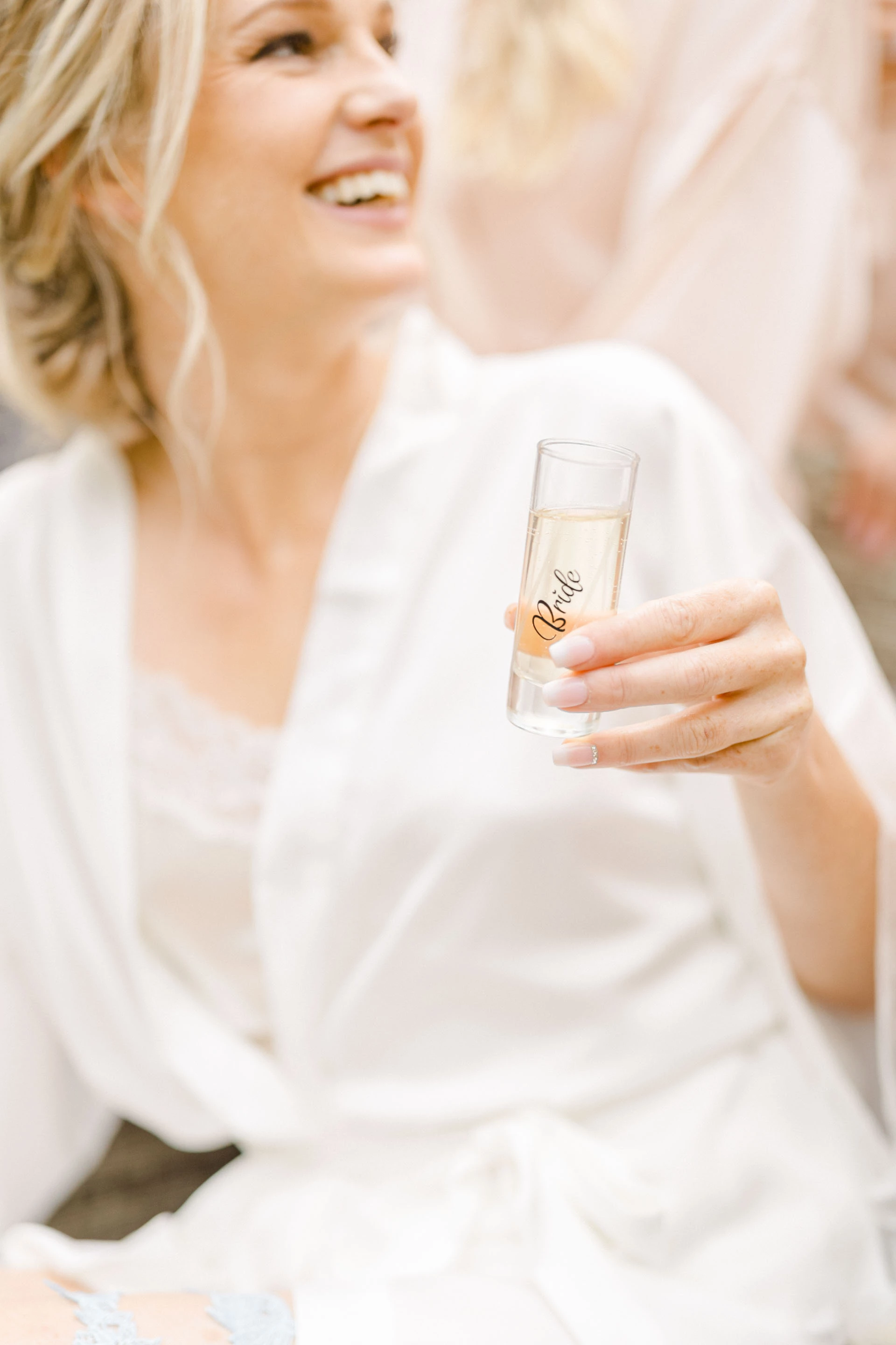 produits de beauté bonheur peignoir beige gris